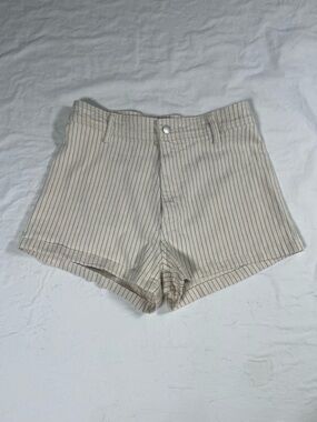 Universal Thread High Rise Sailor Shorts Cream Striped Women’s Size 8